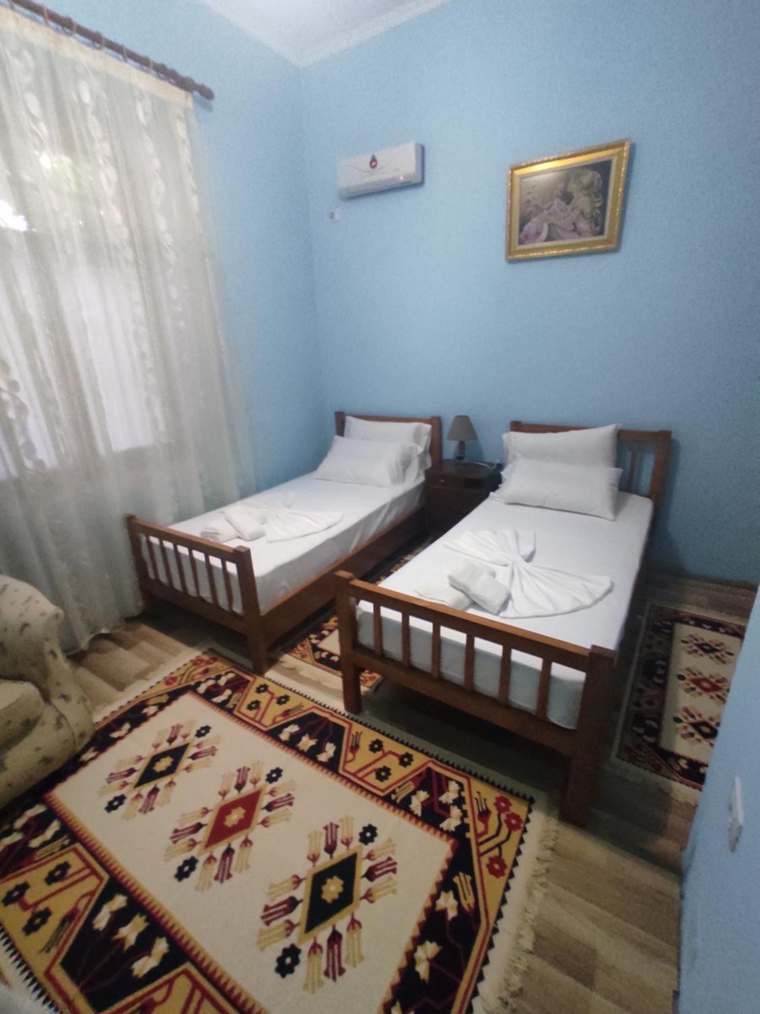 Xheison Apartment Гірокастра Екстер'єр фото